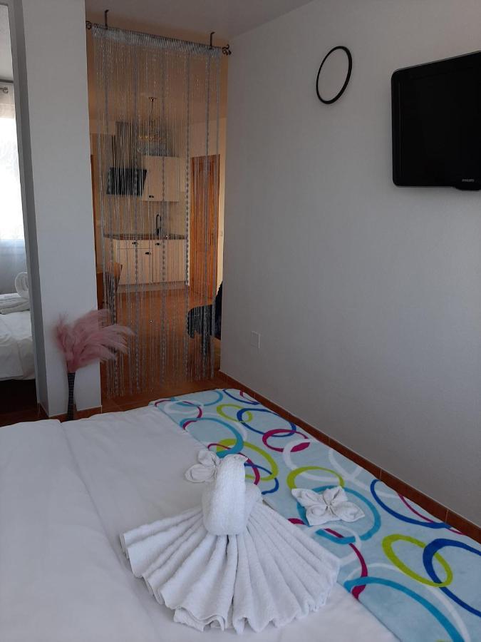 אלמריה Habitacion Avilena Tropical En Aguadulce מראה חיצוני תמונה