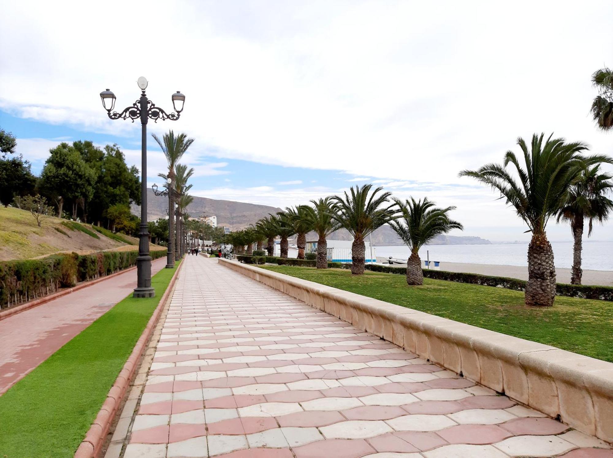 אלמריה Habitacion Avilena Tropical En Aguadulce מראה חיצוני תמונה