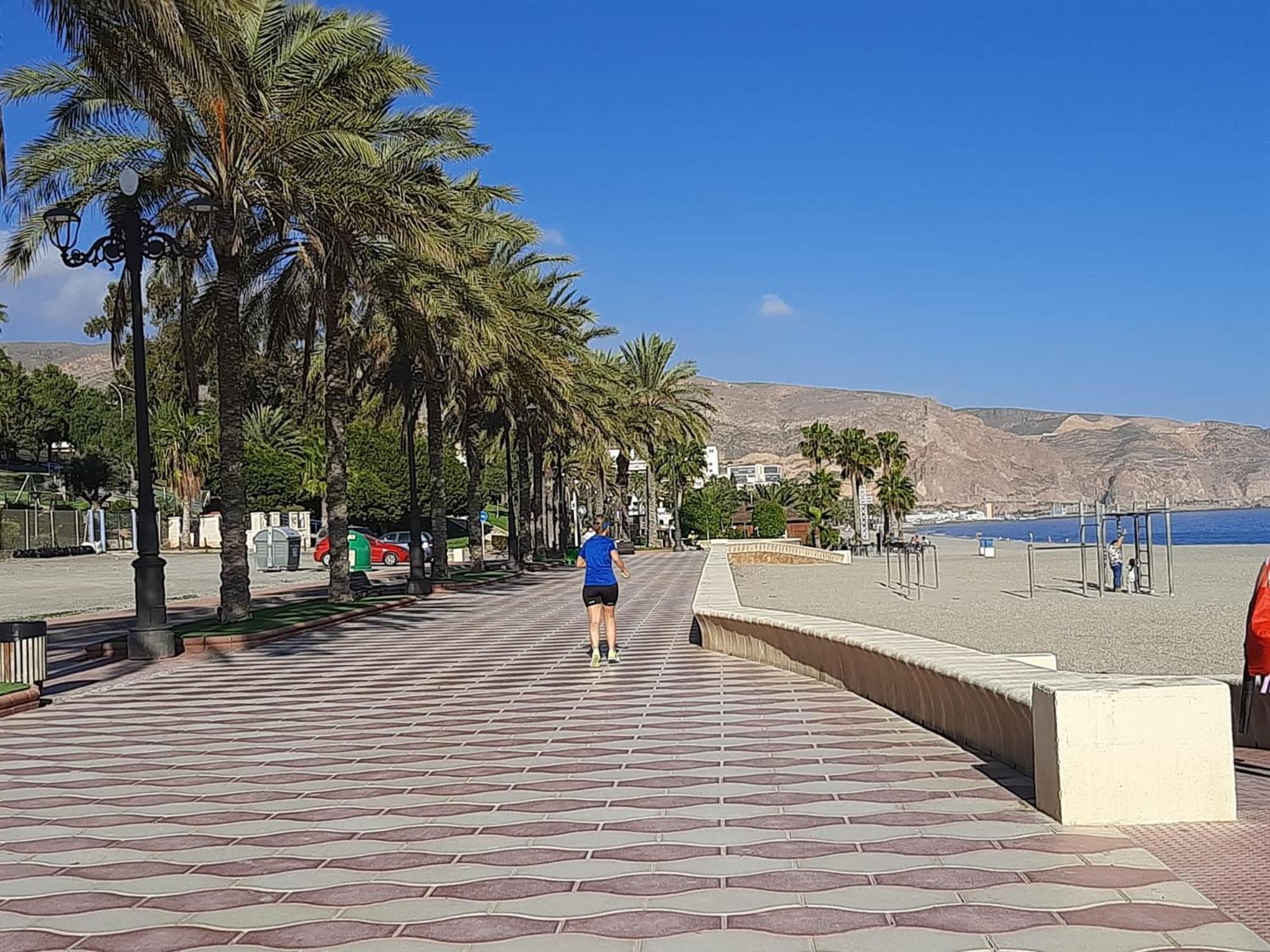 אלמריה Habitacion Avilena Tropical En Aguadulce מראה חיצוני תמונה