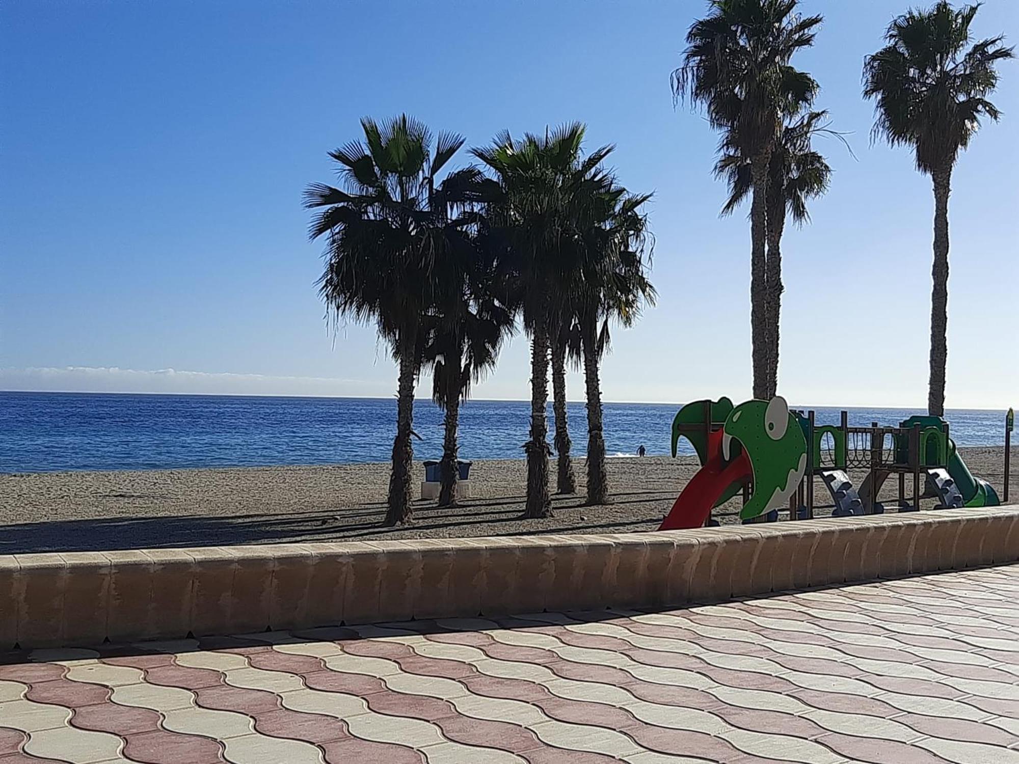 אלמריה Habitacion Avilena Tropical En Aguadulce מראה חיצוני תמונה